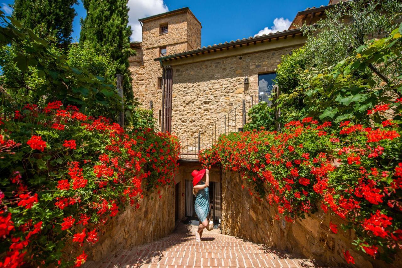 فيلا ديل كابيتانو آرت إي ريليه San Quirico dʼOrcia المظهر الخارجي الصورة