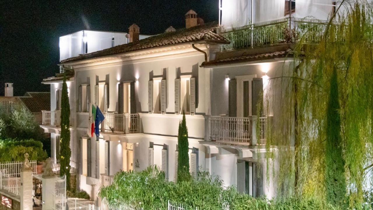 فيلا ديل كابيتانو آرت إي ريليه San Quirico dʼOrcia المظهر الخارجي الصورة